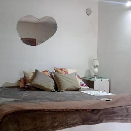 Confortable Para Dos Buenos Aires Exteriör bild